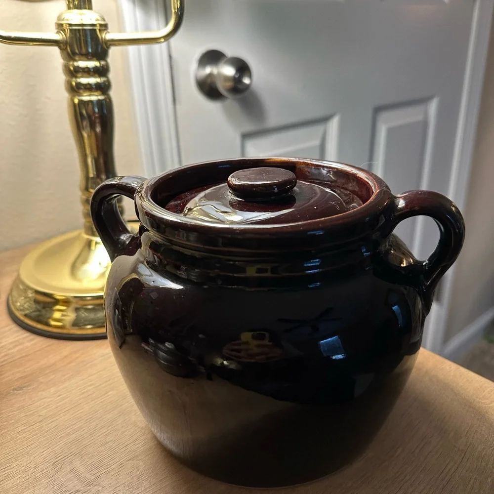 Vintage Brown Glaze Stonewear Bean Pot with Lid Made in USA